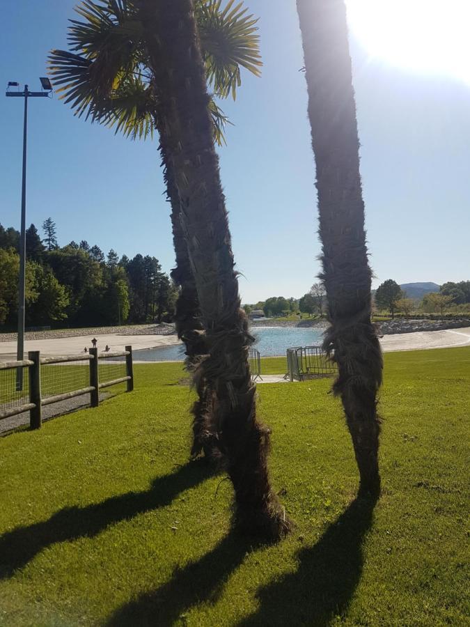 La Provence Vous Attend - 2Eme Etage Digne-les-Bains Εξωτερικό φωτογραφία